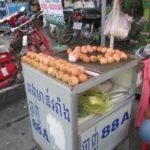 siem reap food - oeuf avec poussin